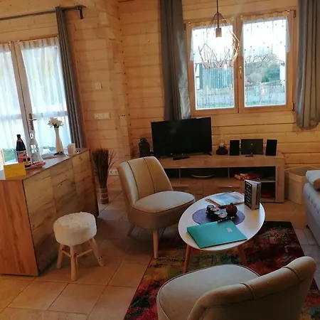 Blockbohlenhaus-steiner-lodge Holiday home Steinen (Westerwaldkreis)
