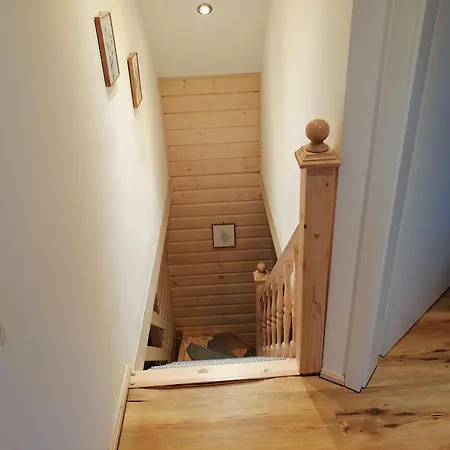 Holiday home Blockbohlenhaus-steiner-lodge Steinen (Westerwaldkreis)