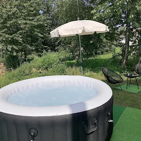 Blockbohlenhaus-steiner-lodge *