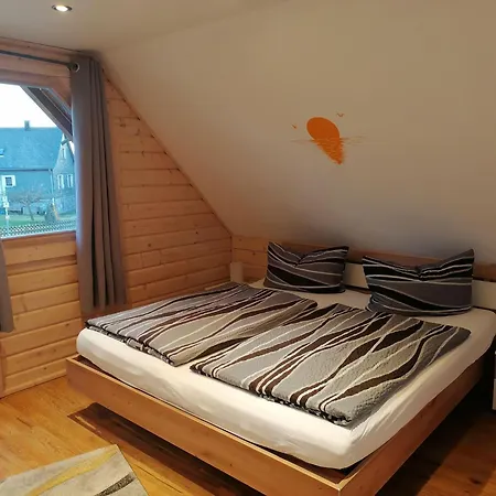 Blockbohlenhaus-steiner-lodge Steinen (Westerwaldkreis)