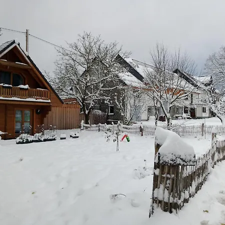 Blockbohlenhaus-steiner-lodge 펜션 *