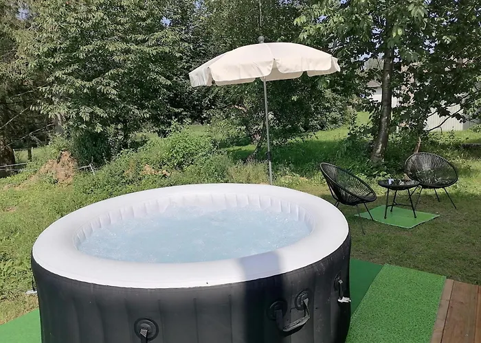 Blockbohlenhaus-steiner-lodge *